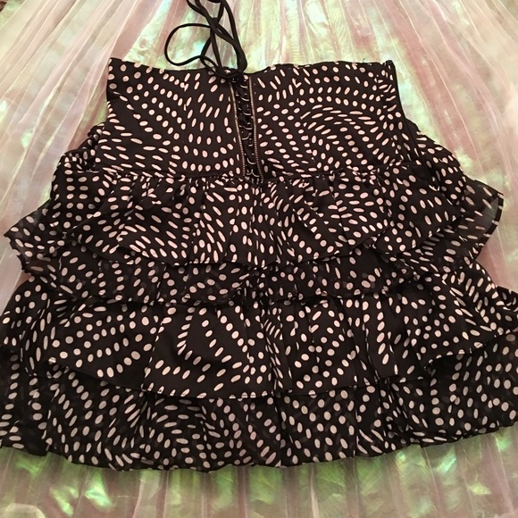 Ruffles skirt
