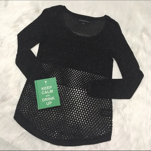Rock & Republic Open Knit Metallic Shimmer Top - Picture 2 of 4