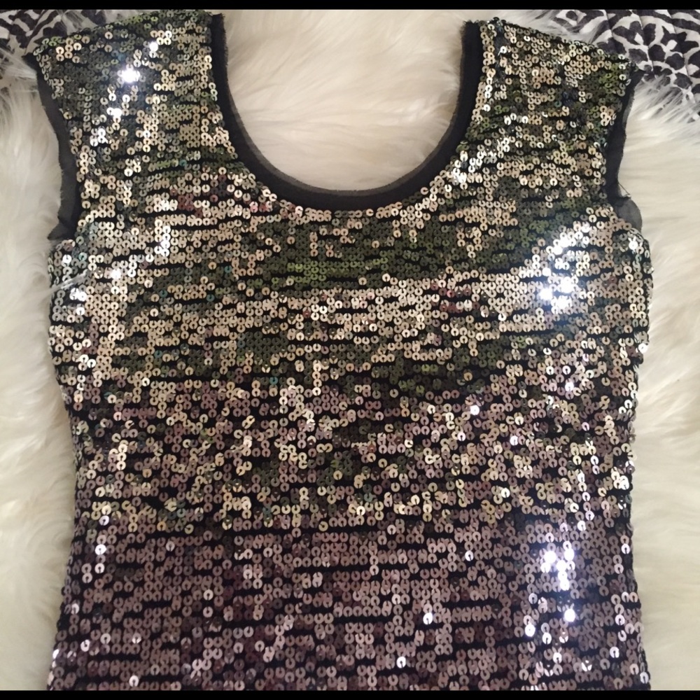 White House | black market sequin dress New Years - Picture 6 of 8
