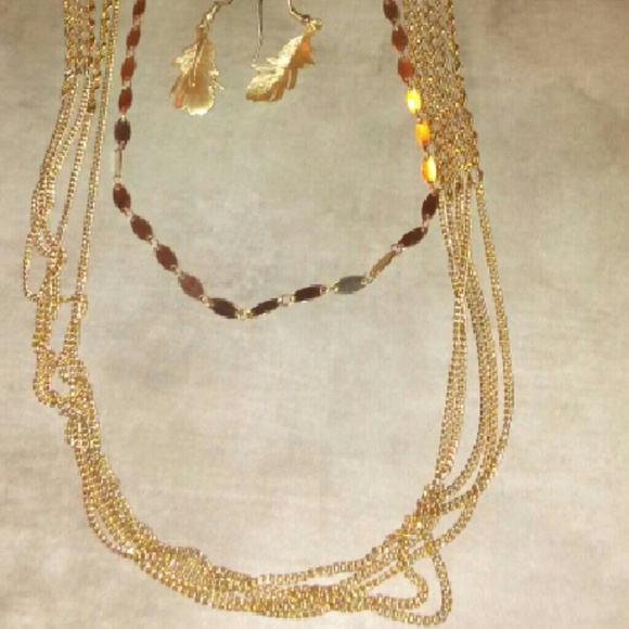 Necklace & earring