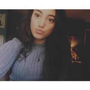 Meet your Posher, Sophia
