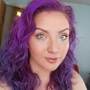 Meet your Posher, Roxy