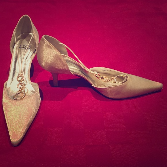 Stuart Weitzman gold heels