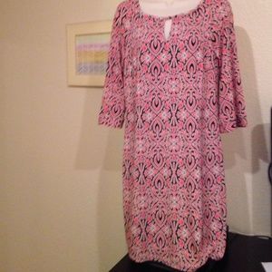 Laundry by Shelli Segal dress .