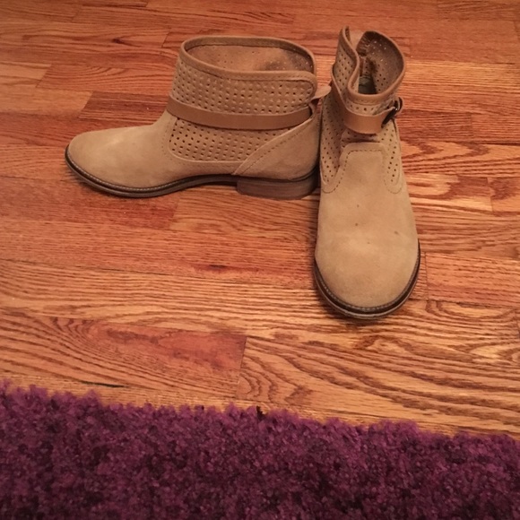 Zara Shoes - Zara booties