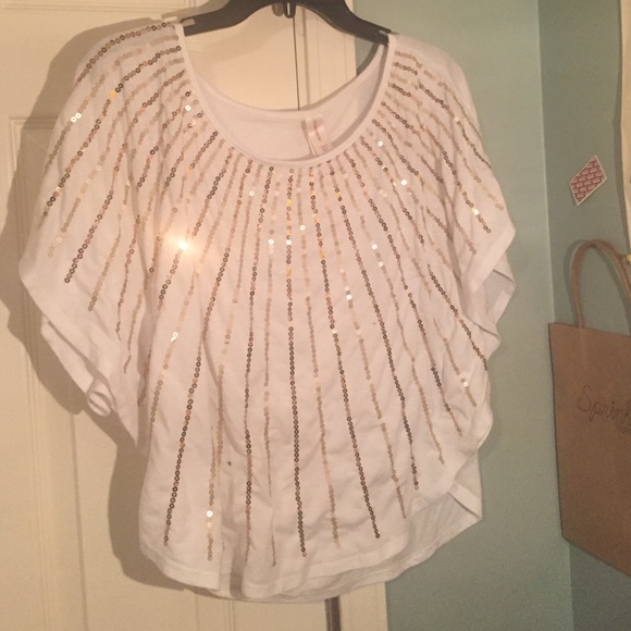 Gold and white top