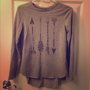 Long-sleeve print tee!