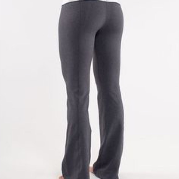 LULULEMON GROOVE PANTS regular