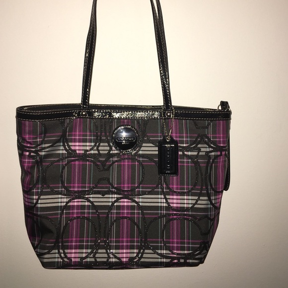 ❌SOLD❌Coach shoulder bag