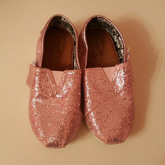 TOMS children's size