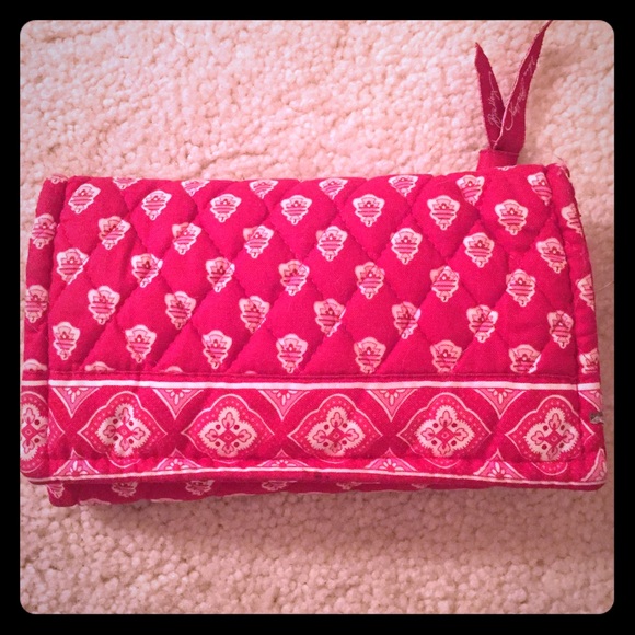 Trifold Red Vera Bradley Wallet