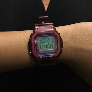 Women's G shock