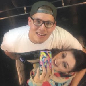 Meet your Posher, Kurtis