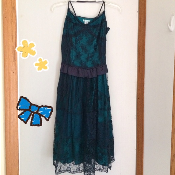 👗 urban outfitter sexy lacy dress 👗