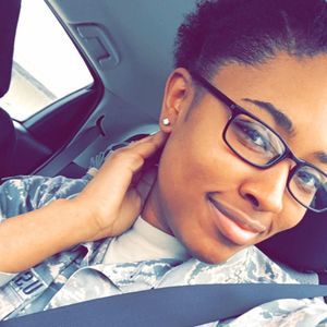 Meet your Posher, Cierra