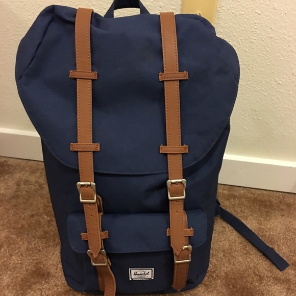 Herschel Supply Company Handbags - Brand new Herschel backpack in navy
