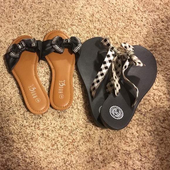 sandals/flip flops
