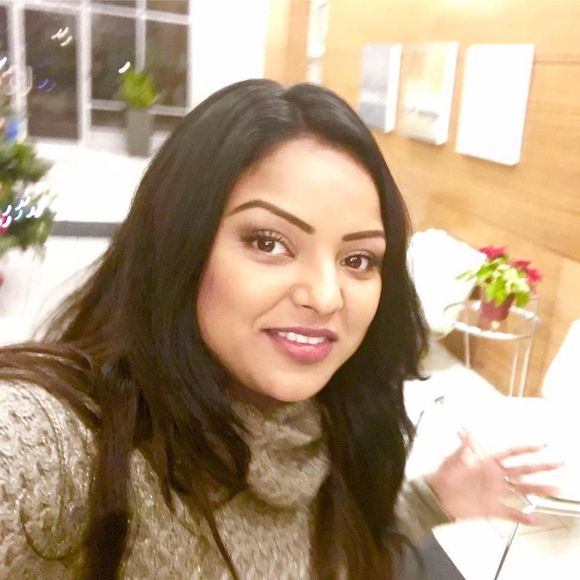 Meet your Posher, Maha