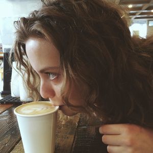 Meet your Posher, Maegan