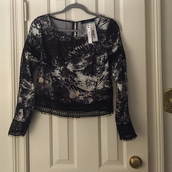 Black and white printed top - Picture 1 of 4