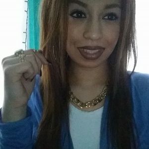 Meet your Posher, Imelda