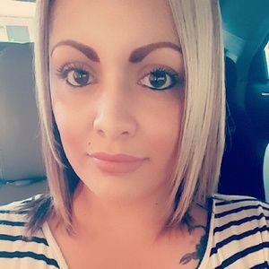 Meet your Posher, Monica