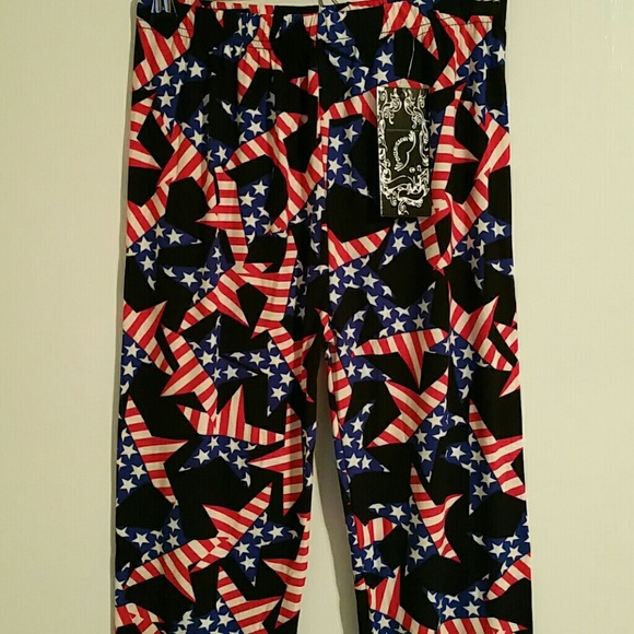 👄NWT Fashion Patriotic Printed Leggings👄 - Picture 4 of 4