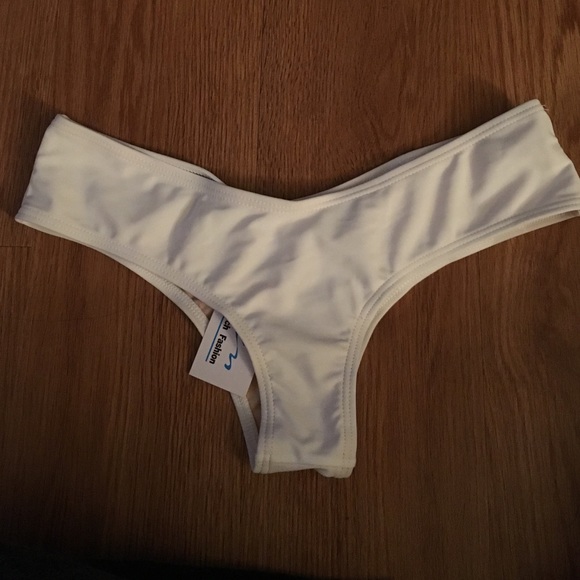 white V shape ruched bikini bottom