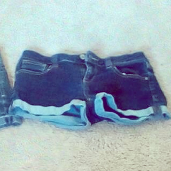 Juniors jean shorts