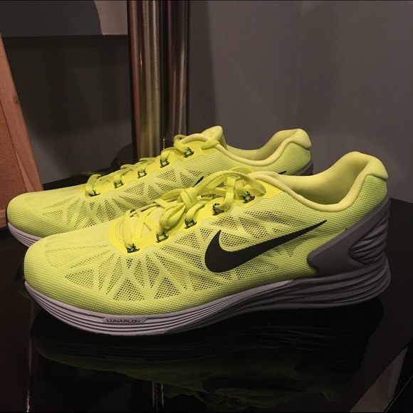 NIKE LUNARGLIDE 6 NWOT