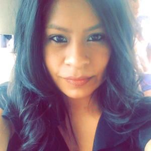 Meet your Posher, Iris