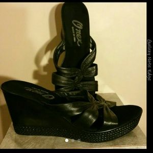 Onex black slip on wedge sandals