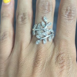 Silver Leaf Design Ring