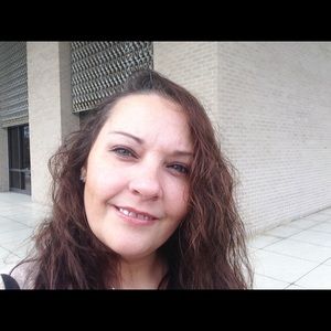 Meet your Posher, Shannon