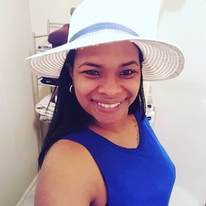 Meet your Posher, Melissa