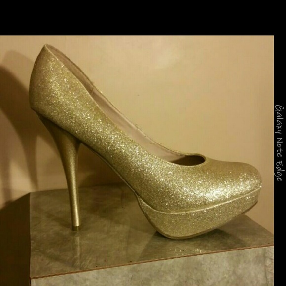 Sold - Picture 2 of 3