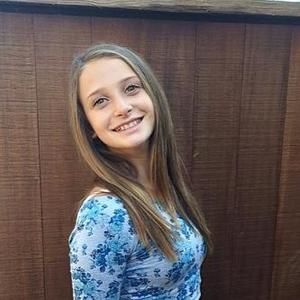 Meet your Posher, Annika