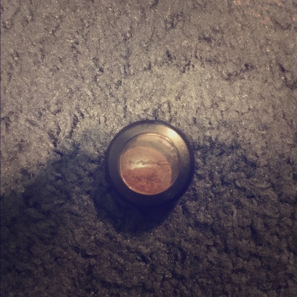 brand new Mac eyeshadow
