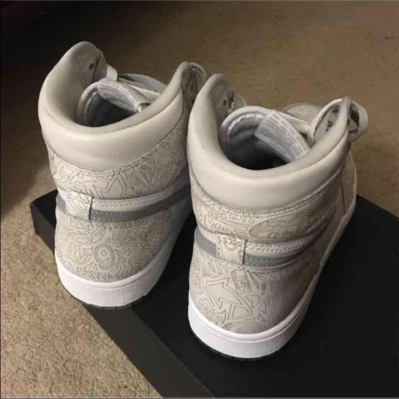 SOLD!! AIR JORDAN 1 RETRO HI OG LASER (SIZE 10) - Picture 3 of 4