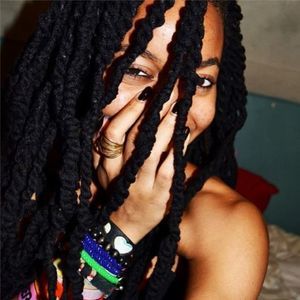 Meet your Posher, Aliana