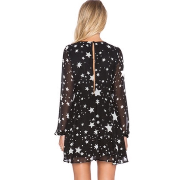 LOVERS + FRIENDS Lana STAR DRESS SU2C x REVOLVE - Picture 4 of 4