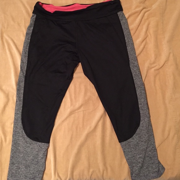 Forever 21 Activewear Leggings - Picture 1 of 2