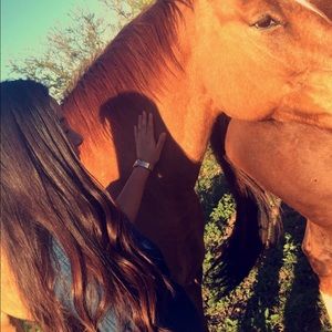 Meet your Posher, Benisha