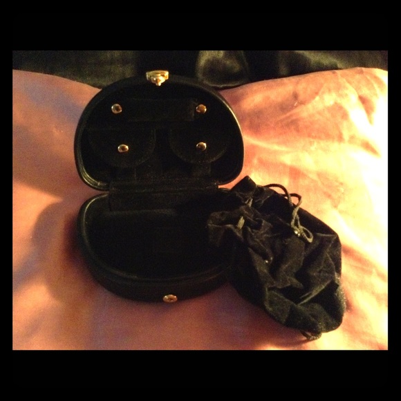 Jewelry case for Rings necklaces