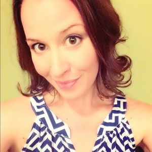 Meet your Posher, Cassandra