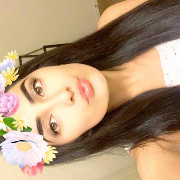 Meet your Posher, Andrea - Picture 1 of 1