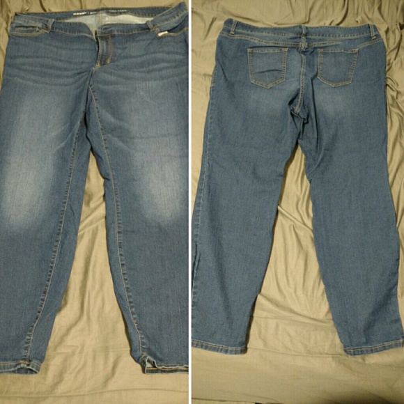Old navy super skinny jeans PLUS SIZE