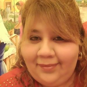 Meet your Posher, Valerie