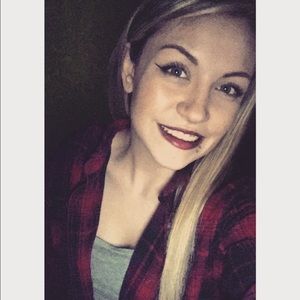 Meet your Posher, Kellie