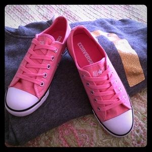 Converse women's ultra low chucks sneakers
